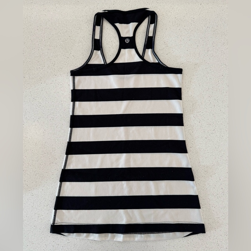 Lululemon Black and White Striped Tank Top - size 4 US